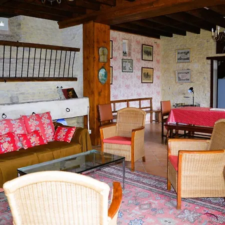 La Quinta, Belle Maison En Pierres Avec Jardins 펜션 아스넬레스