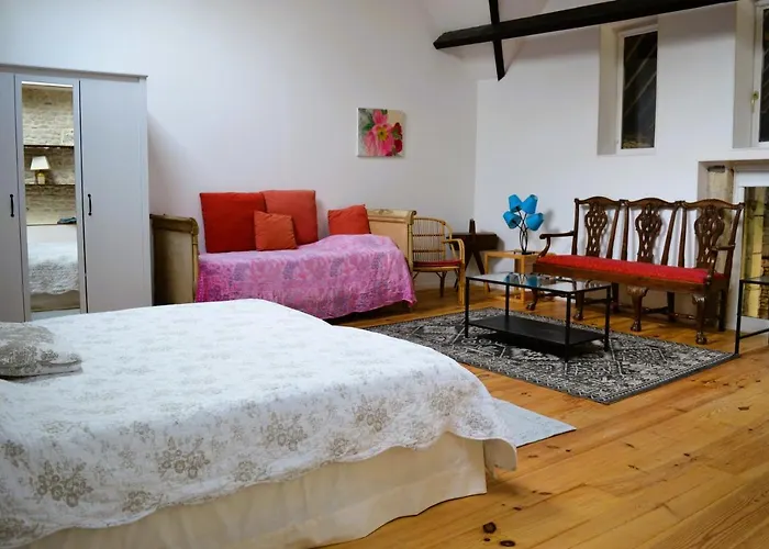 La Quinta, Belle Maison En Pierres Avec Jardins בית נופש *